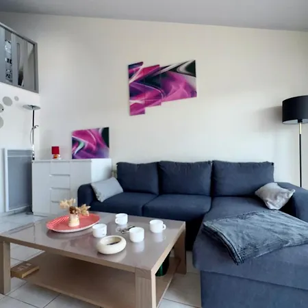 Maison 8 Pers A Deux Pas De La - Hilaire De Riez - Fr-1-323-407