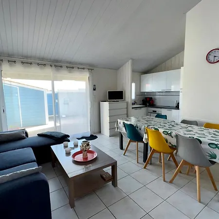 펜션 Maison 8 Pers A Deux Pas De La - Hilaire De Riez - Fr-1-323-407